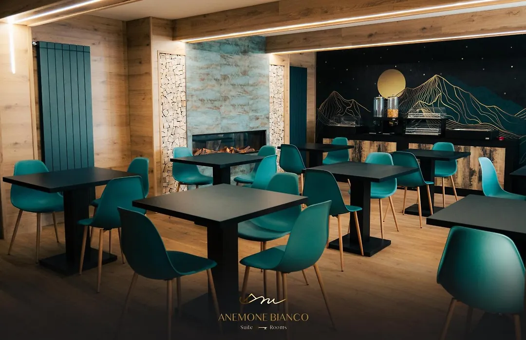 Anemone Bianco Suite Rooms-1