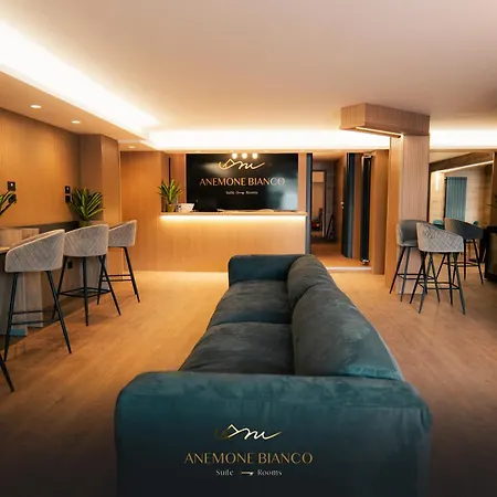 Anemone Bianco Suite Rooms-2